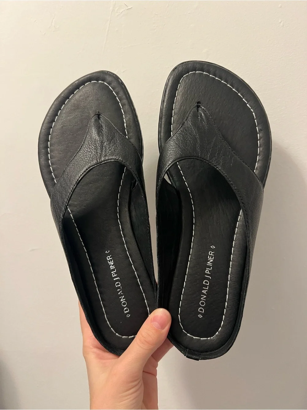 Donald J. Pliner Black Leather Toe-Post Sandals